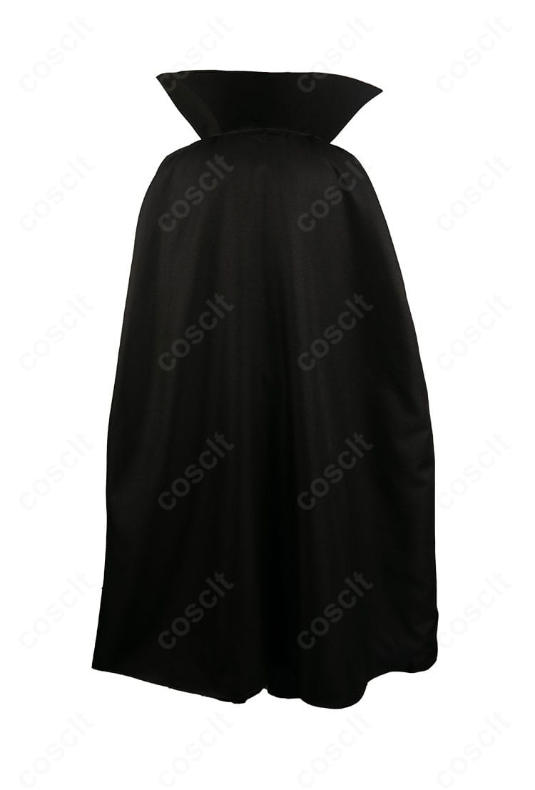 背面のデザイン。マントの長さとドレープ、背中のベストラインが映えるアクアコスチューム。