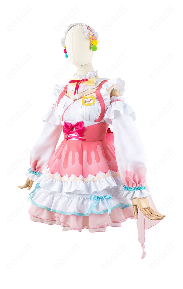 さくらみこ正月衣装コスプレの側面シルエット(スカートのハリ感)