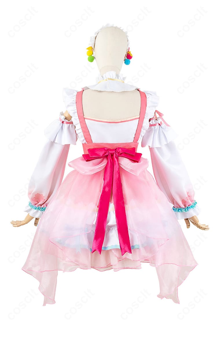 さくらみこ正月衣装コスプレの背面デザインと着脱用ファスナー位置