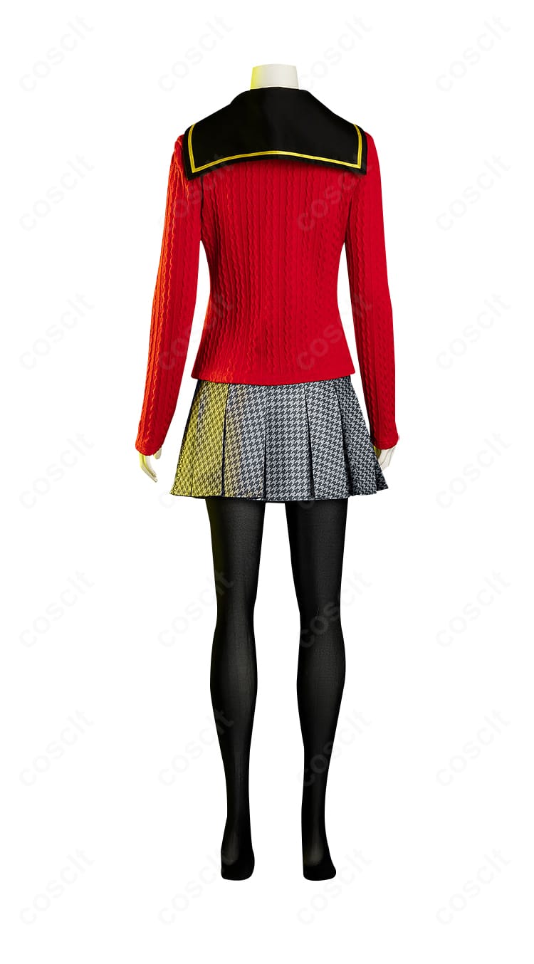 ペルソナ4 天城雪子 夏服制服コスプレ衣装の背面。縫製ラインとスカートの落ち感が分かる画像