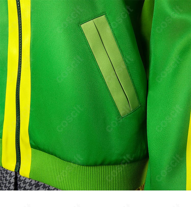 里中千枝 夏服コスプレのポケット周りディテール。衣袋装飾とステッチの仕立て