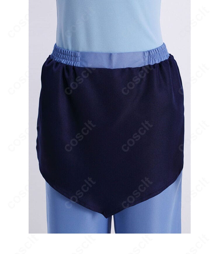 ズボンのディテール。動きやすさを重視したカッティングと綺麗なストレートライン。