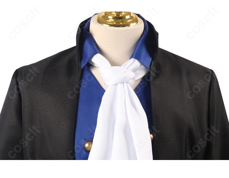 ONE PIECE サボのコスプレ衣装 襟元とスカーフのアップ。結び目と襟の形状を明確に撮影。