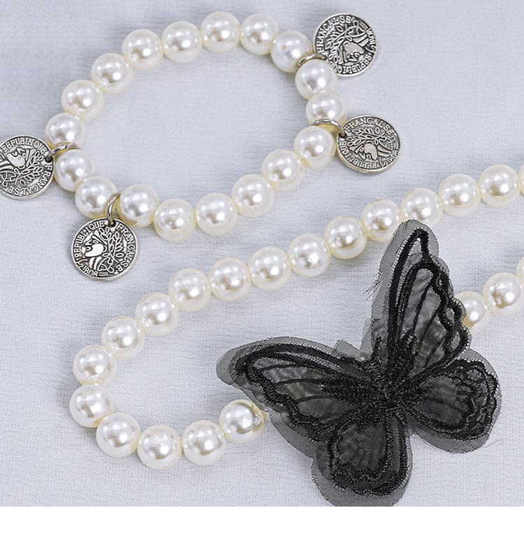 Identity V 昆虫学者 メリー・プリニウス フェリスのパール風ネックレス装飾。上品なツヤで首元を演出。