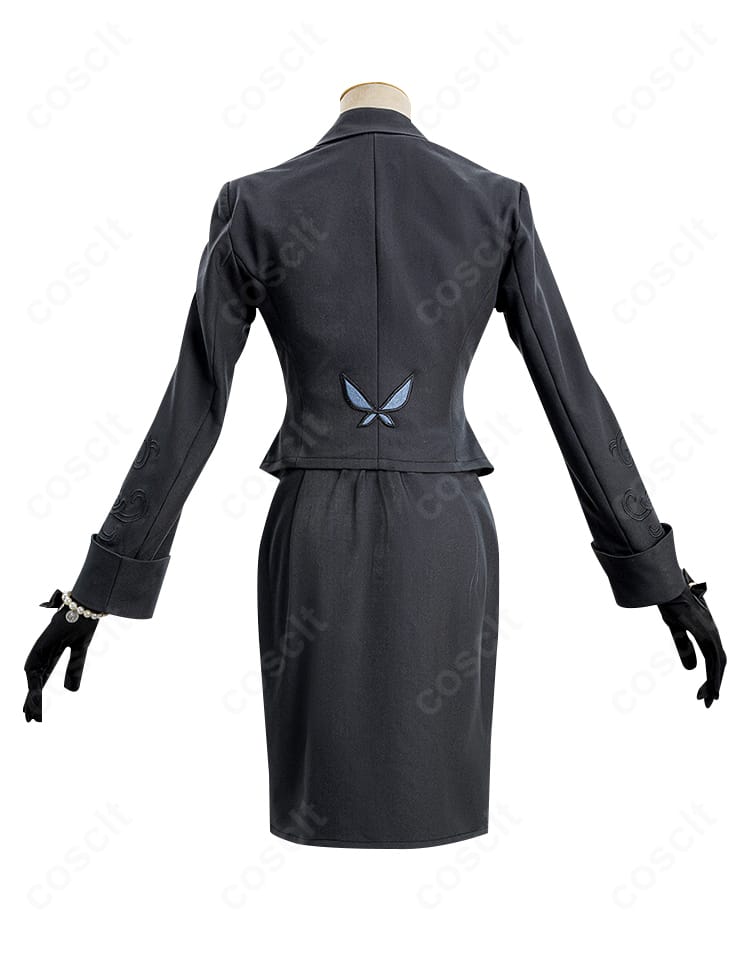 Identity V メリー・プリニウス フェリス コスプレ衣装の背面。背面開きと装飾配置でシルエットを崩さない設計。