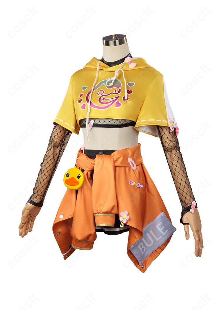 B.Duck Buffy衣装の側面シルエットと装飾ディテールが分かる写真