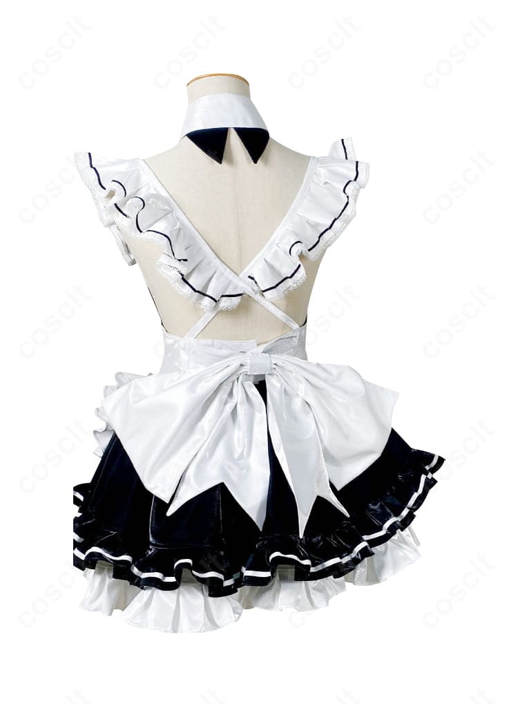 プリバティ メイド衣装の背面全景。大きな蝶結びとスカートのドレープが映えるバックショット