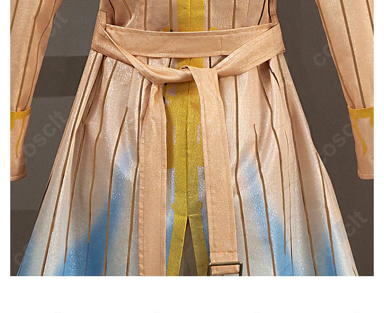 背面腰飾りの詳細。チェーンと装飾パーツの配置・固定方法が分かる