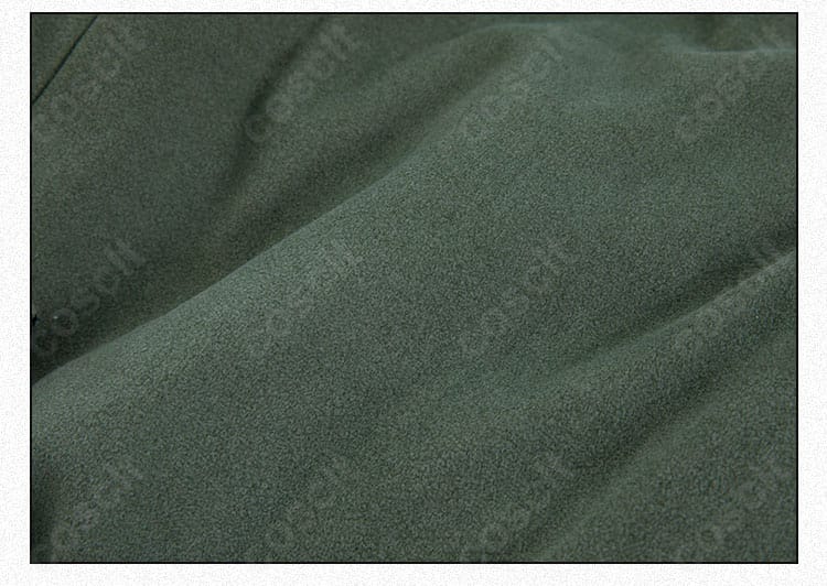 生地の質感接写。ハリ感のある素材で形状を保ちやすい表情を捉えた写真。