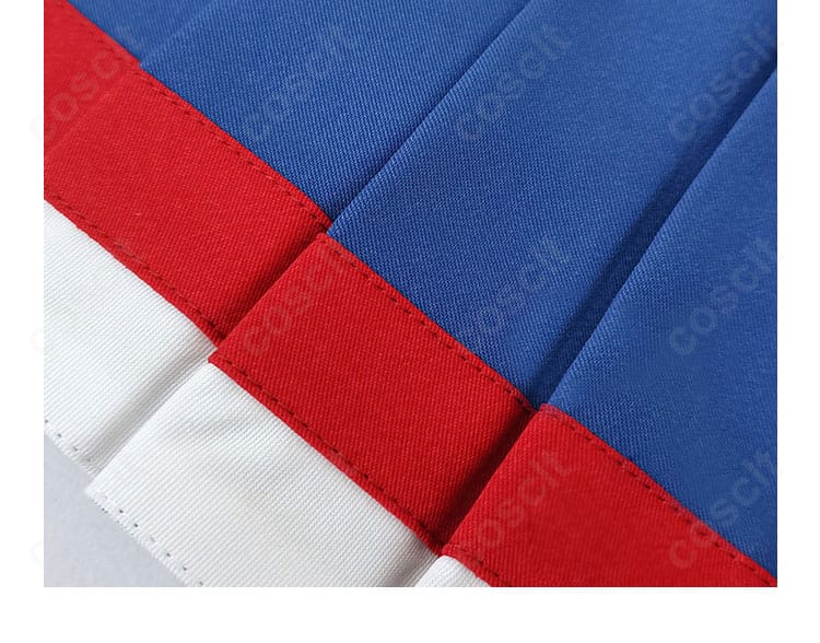 花嵐エリ コスプレ衣装 スカート裾の装飾ディテール。動きに合わせた表情が分かる画像