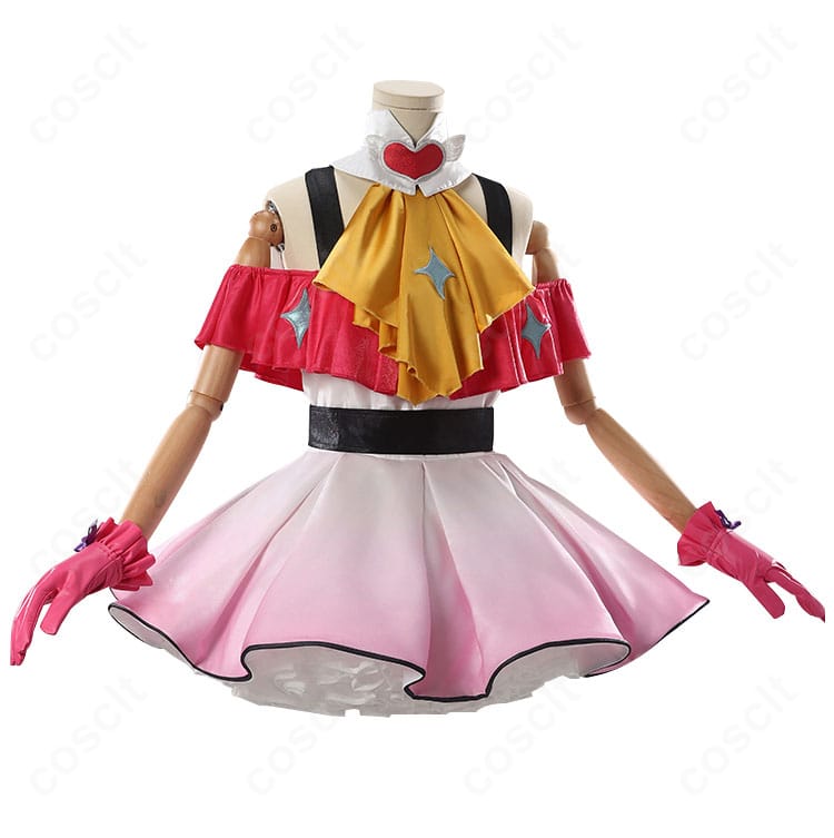 背面全体:星野アイ コスプレ衣装の背面。ファスナー位置とスカートの広がり、後ろ姿のラインを確認できる写真。