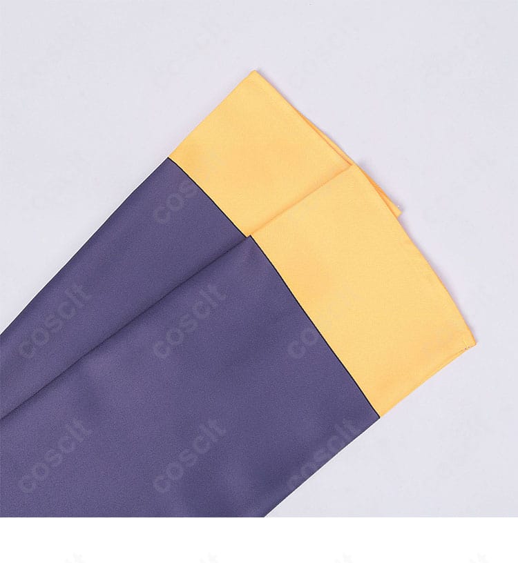 袖口の装飾詳細。カフ部分の配色と縫い目の整い、ボリューム感を示す画像。