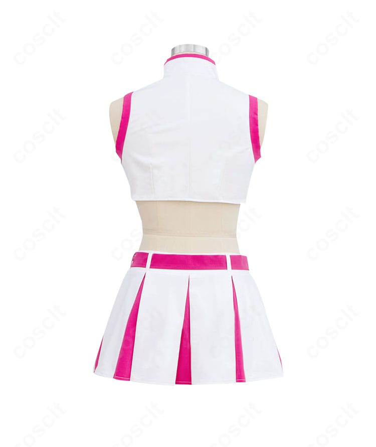 天乃リリサ リリエル衣装の背面。翼パーツを含む後ろ姿まで美しく表現