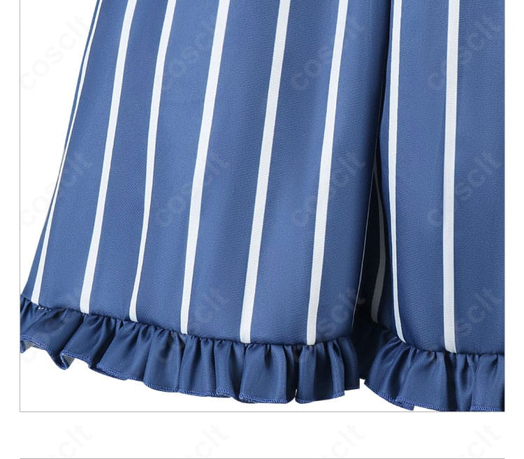 メイド服のスカート裾装飾の別角度。可憐なトリムが全体のクラシカル感を強調