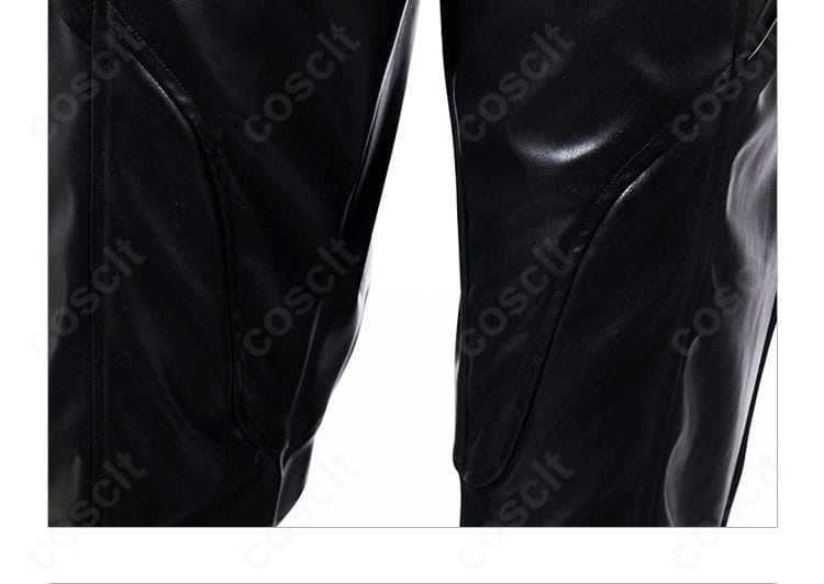 無期迷途 ドナルド コスプレ衣装のパンツ裾ディテール。程よいテーパードと装飾ラインの仕上がりを確認できる写真。
