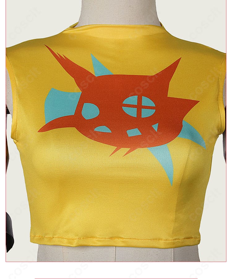 インナー短袖のグラフィティ風プリント詳細。発色と柄のエッジを確認できる。