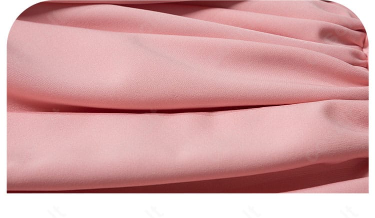 木之本桜コスプレ衣装のスカート装飾詳細。裾デザインとトリムの上品な仕上がりが分かる画像