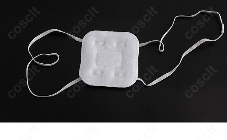 演出用アイパッチの接写。撮影アレンジに使える付属アクセサリー