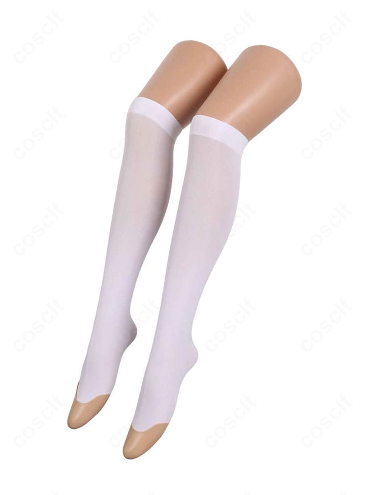 白鳥愛羅コスプレ衣装のレッグソックス。丈感と色味の統一でコーデ全体の完成度を高めるパーツ。