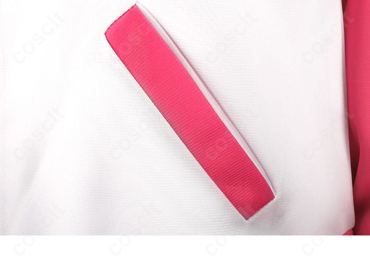 アイカツ! スクールジャージのポケット詳細。出し入れしやすい口周りの形状と補強ステッチを写した画像。