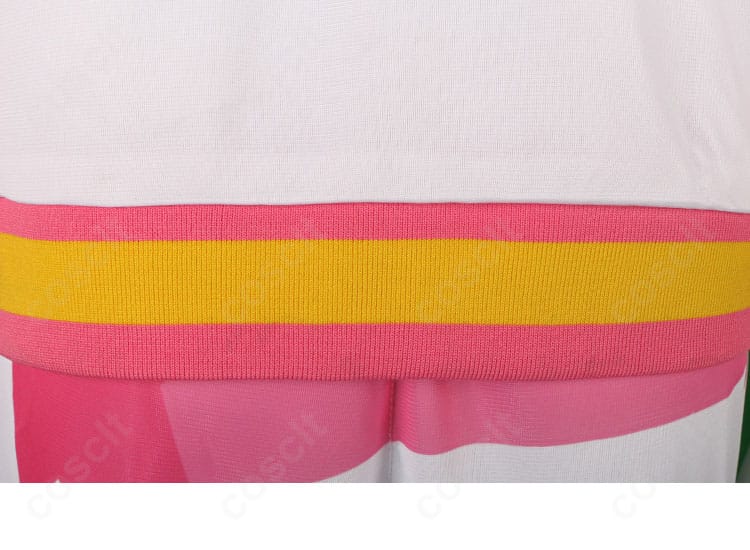 アイカツ! スクールジャージ背面部分の縫製と刺繍の近接写真。生地表面の質感とステッチワークが分かる。