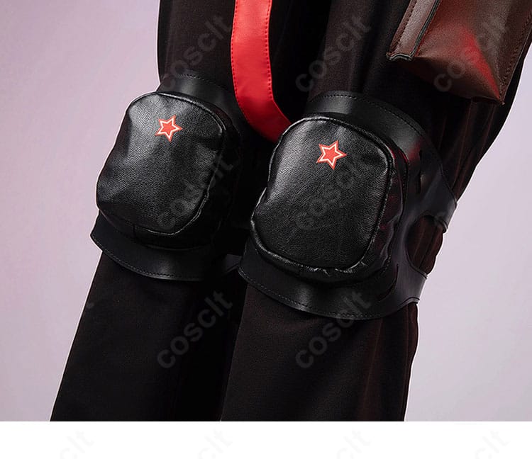 ウンファ コスプレ衣装 膝部のニーパッド装飾。立体形状と固定位置がわかる近接写真。