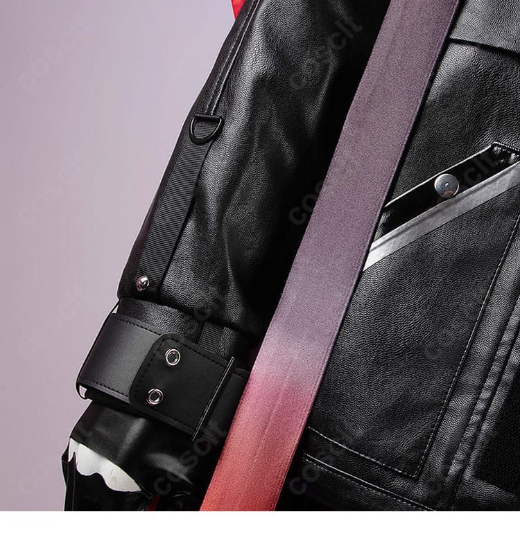 ウンファ コスプレ衣装 袖部の装飾。刺繍とパイピングの精密な仕上がりが映るディテール画像。