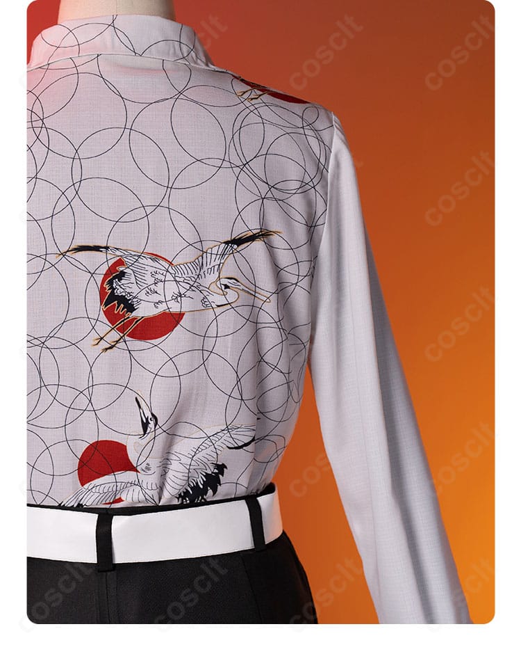 風早巽 宝相華衣装コスプレのインナー背面ディテール。縫い代の処理と着心地を意識した仕立て。