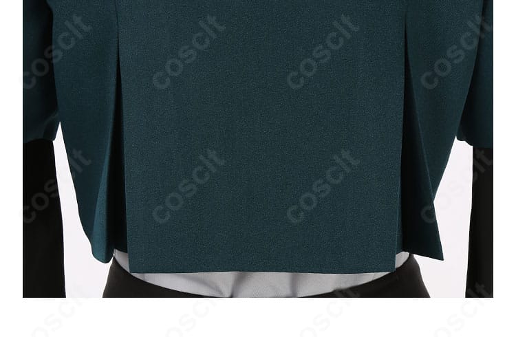 桜河こはく 衣装の裾装飾アップ、コート裾のラインと意匠