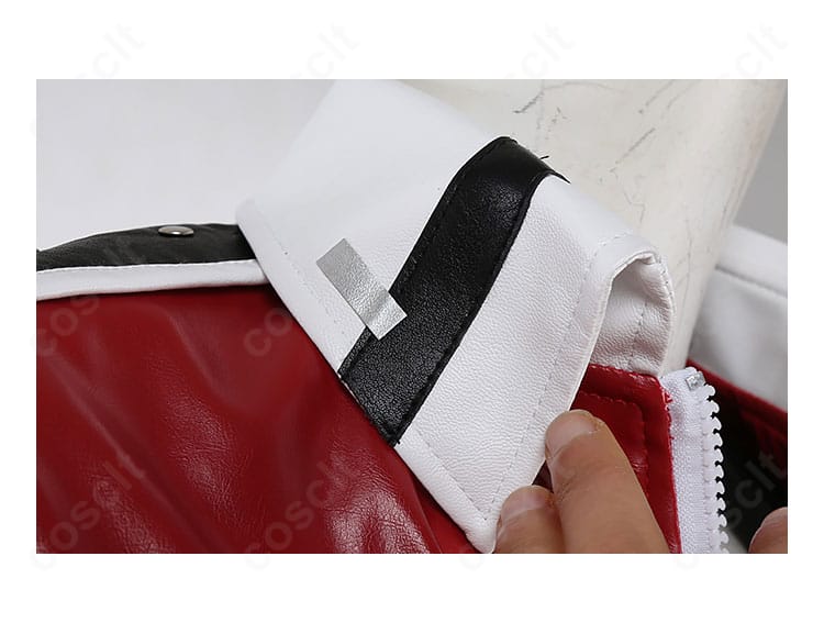 守沢千秋 コスプレ衣装 衣領ディテール。襟元の装飾とステッチが分かる高再現のアップ