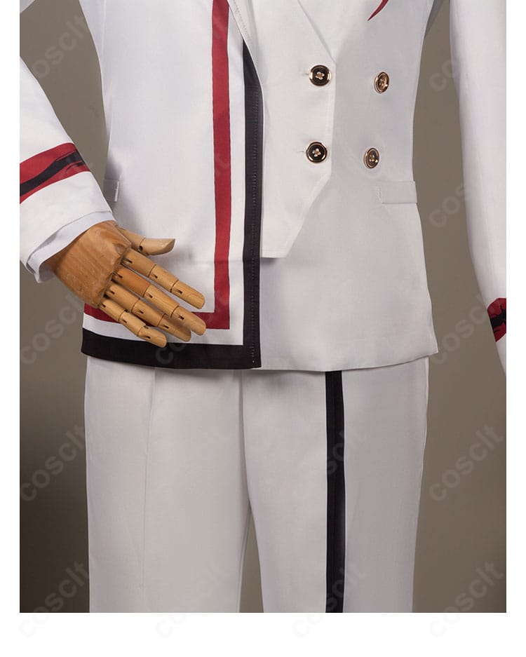 ホムラ(焰)衣装の腰周り装飾ディテール。ベルトと胸飾りのバランス、金具の質感が分かるアップ。