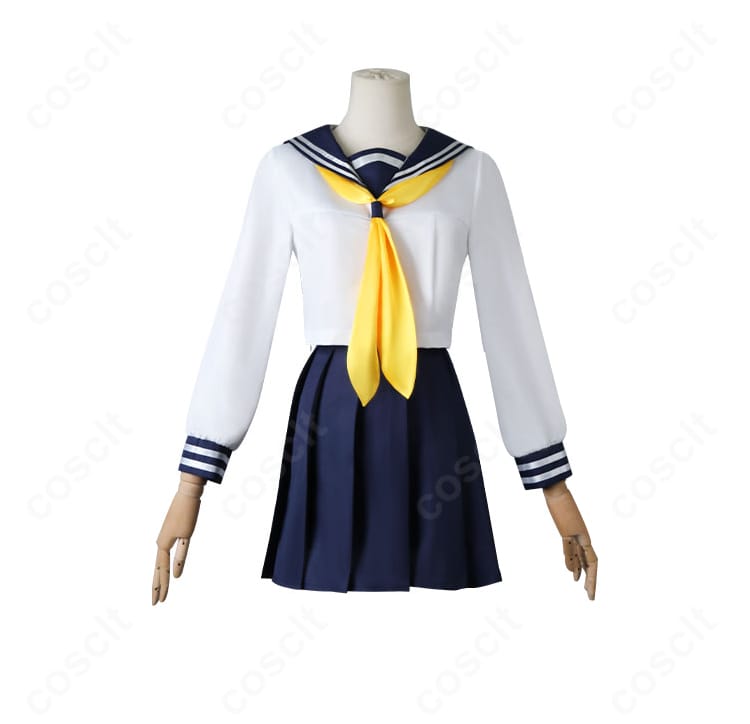 虎視餡子 コスプレ衣装のインナー正面。セーターとトップスの重ね着バランスや縫製ディテールをクローズアップ。