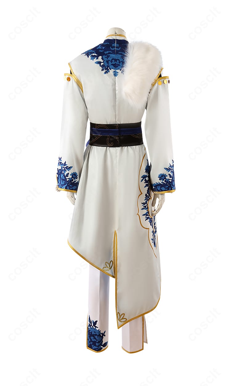 背面から見た日々樹 渉 刹那の白衣装 コスプレ衣装の全体シルエット