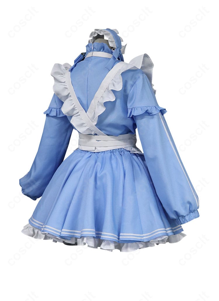 黛冬優子コスプレ衣装の背面。エプロンの結びや後ろ側のラインなど、背中のディテールまで丁寧に再現。