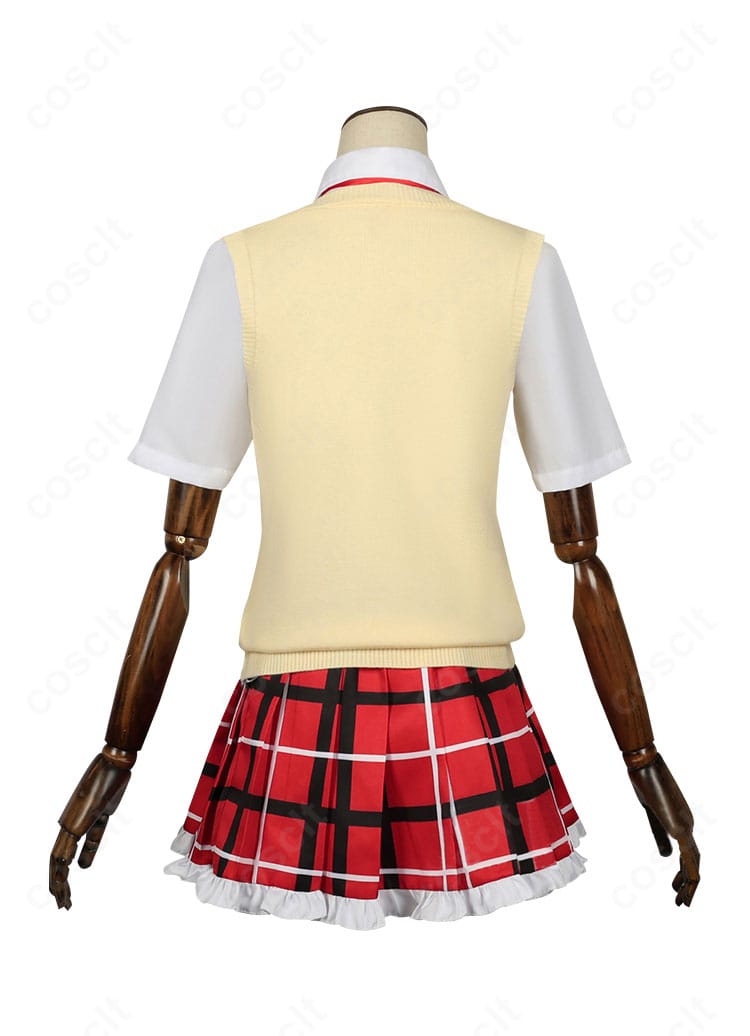 小鳥遊六花 夏服コスプレ衣装の背面。ベストの後ろ姿とスカートのシルエットを示す画像