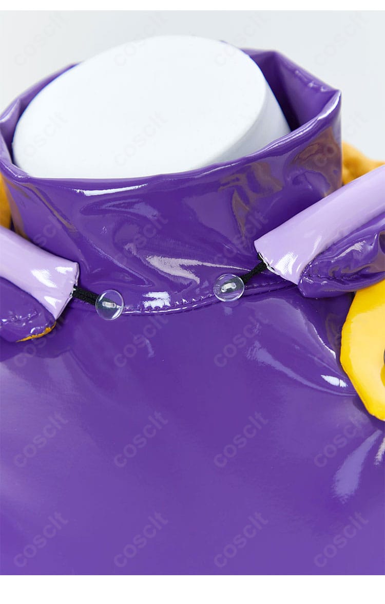 ジュエリー・ボニー エッグヘッド編コスプレ衣装の襟元装飾アップ。ステッチの整いと素材のハリ感が際立つ。