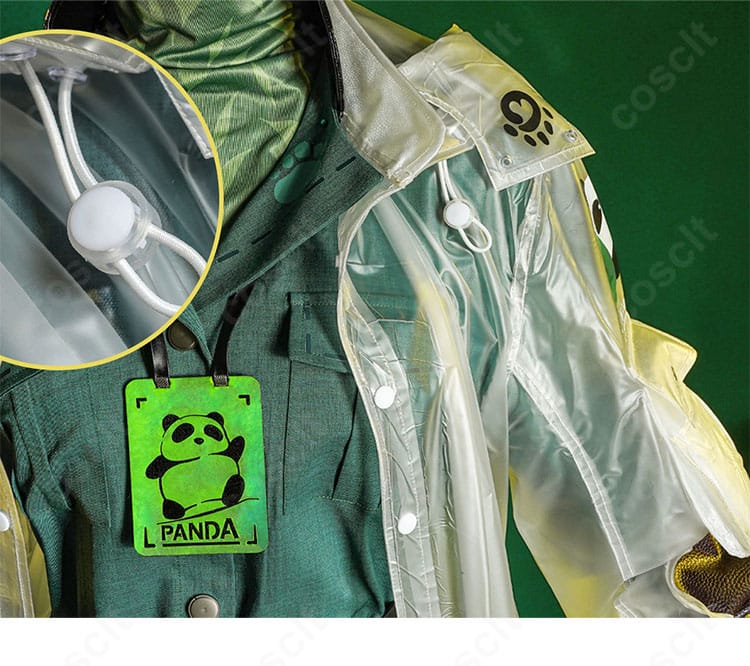 第五人格 墓守コスプレの前胸パーツ拡大。装飾パネルの造形と留め具の質感が分かる。