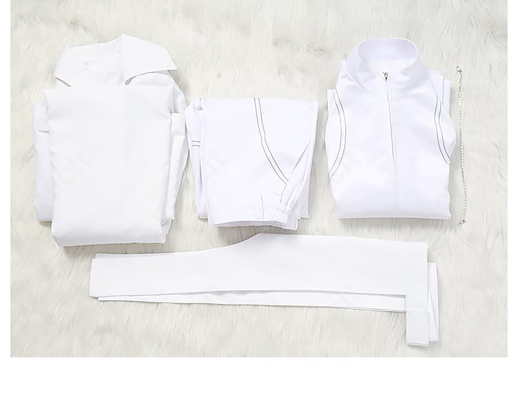 セット内容一覧。コート・インナー・ズボン・腰布の4点が並んだ確認用画像