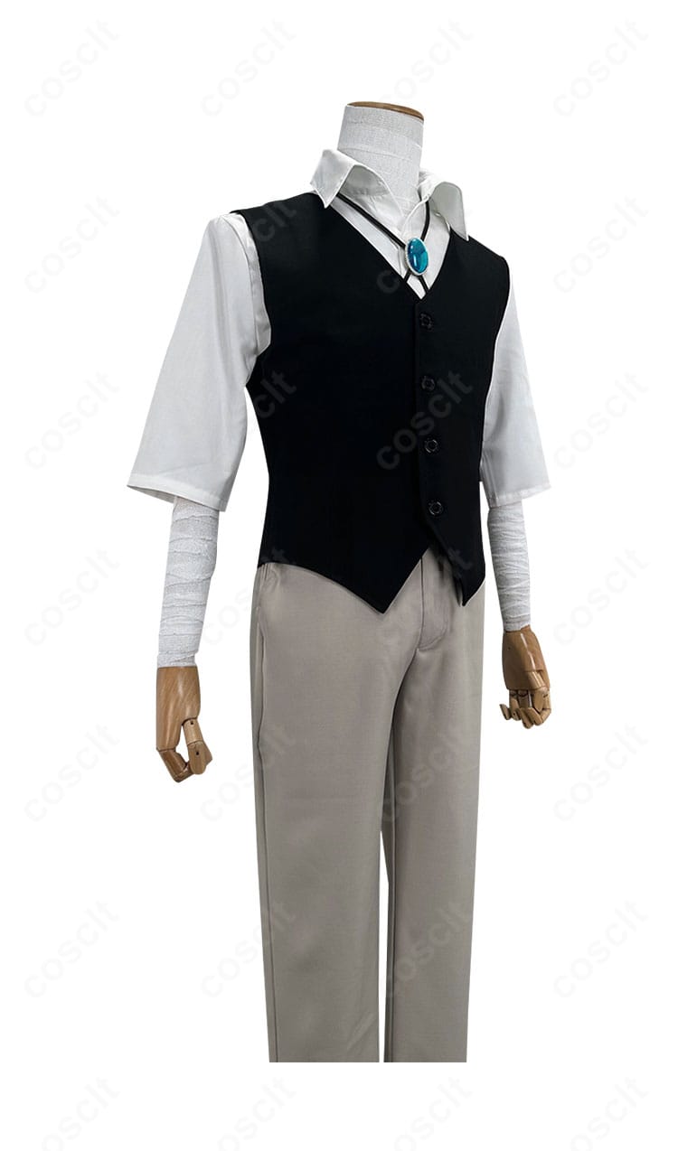 シャツとベストの内側構造。裏地処理と縫製の丁寧さがわかるディテール