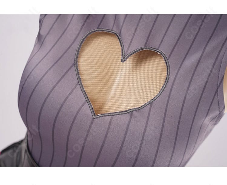 ハート型装飾のクローズアップ。可愛らしさと作品世界観の再現性が伝わるディテール。