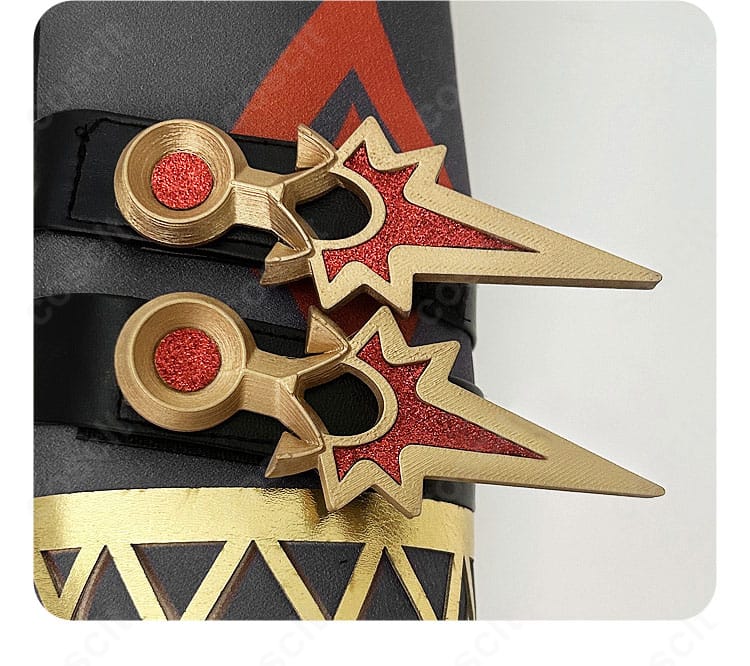 マーヴィカ 炎神 コスプレの袖口装飾詳細。カフスの刺繍と縁取りの仕上げが見える