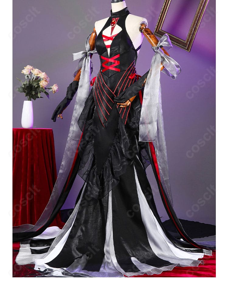 無期迷途 デレーヤ 星海の迷夢コスプレ衣装の側面。レイヤード構成とシルエットの流れを確認できる