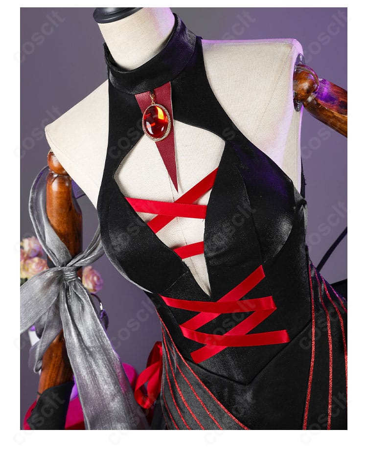 星海の迷夢コスプレ衣装の胸元〜ウエスト装飾。刺繍とモチーフの質感が分かるディテール