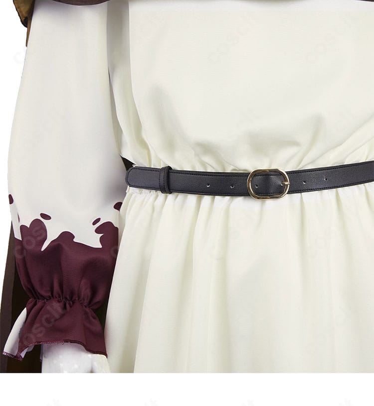 襟元の刺繍風ディテール。端正な襟まわりで知的な印象を強調。