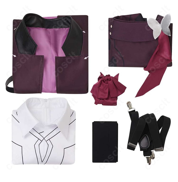 セット内容一覧:コート、シャツ、スカーフ、靴下、サスペンダーを並べた写真。