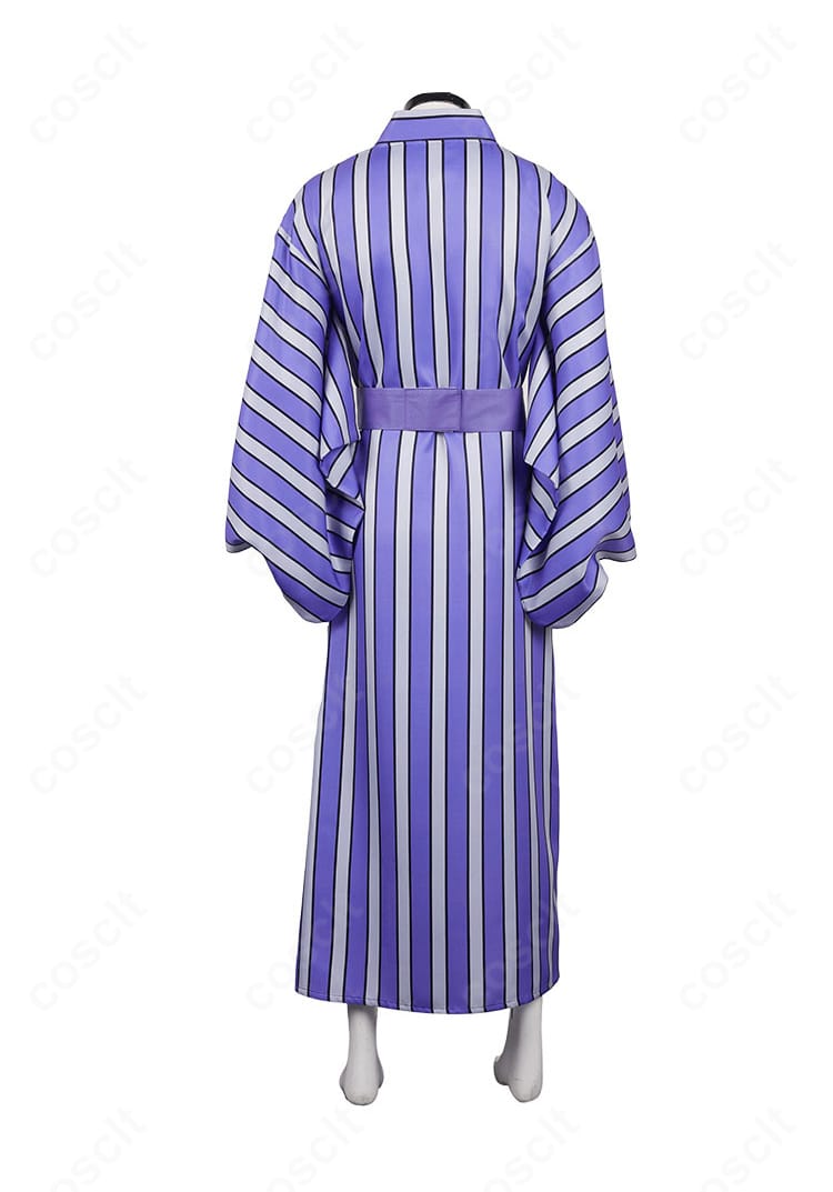 保科宗四郎 浴衣コスプレの背面。背中心のラインと帯の形状、背中のフィット感をチェック。