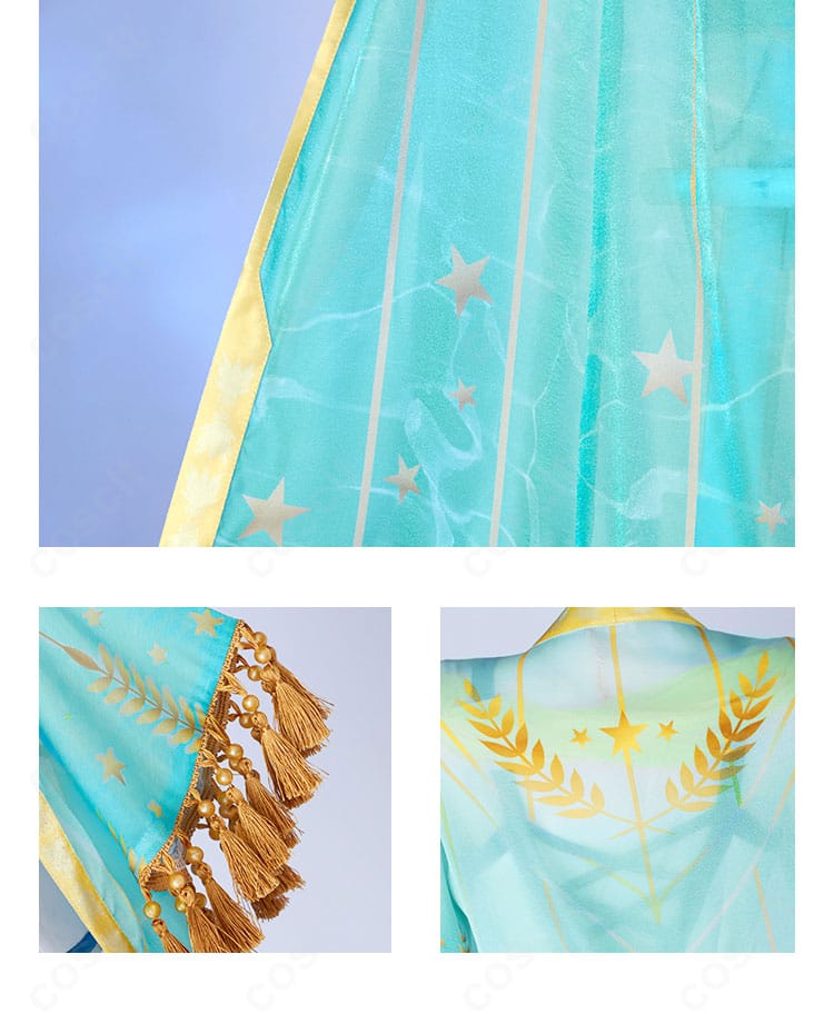 衣装背面の流蘇ディテール。揺れ感のあるタッセル装飾と留め具の構造が見える画像。