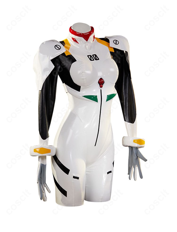 綾波レイ プラグスーツの側面。ウエストからヒップラインまでの流れと肩鎧の厚みを確認できる画像。