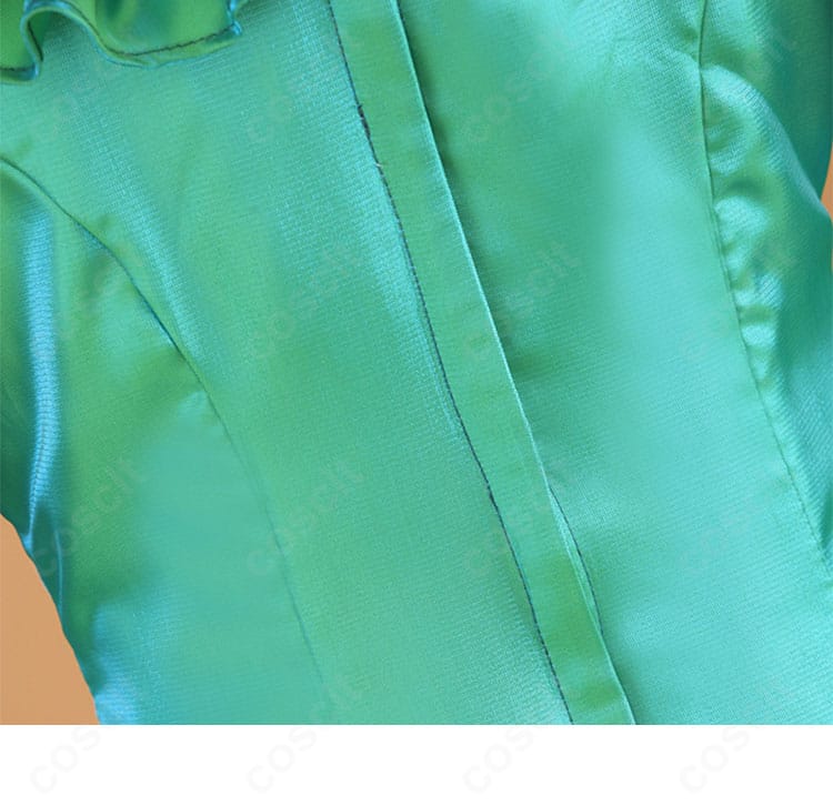 ドリゼラ・トレメイン コスプレ衣装 背面装飾のクローズアップ。装飾の立体感と質感を確認できる画像。