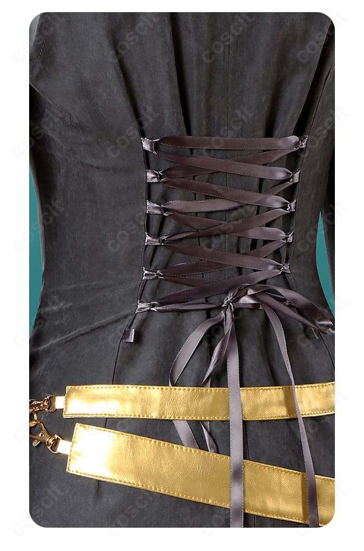 初音ミク『エンジョイ！大阪 2024』コスプレ衣装の背面細部｜背中の切り替えとベルト位置